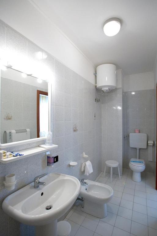 פורטו טולה Hotel Ristorante Klaus חדר תמונה