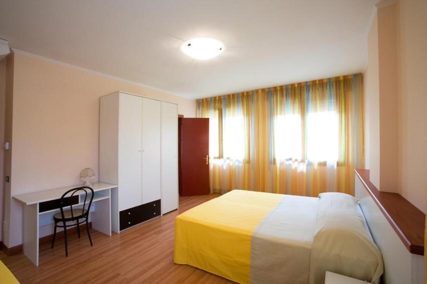 פורטו טולה Hotel Ristorante Klaus מראה חיצוני תמונה
